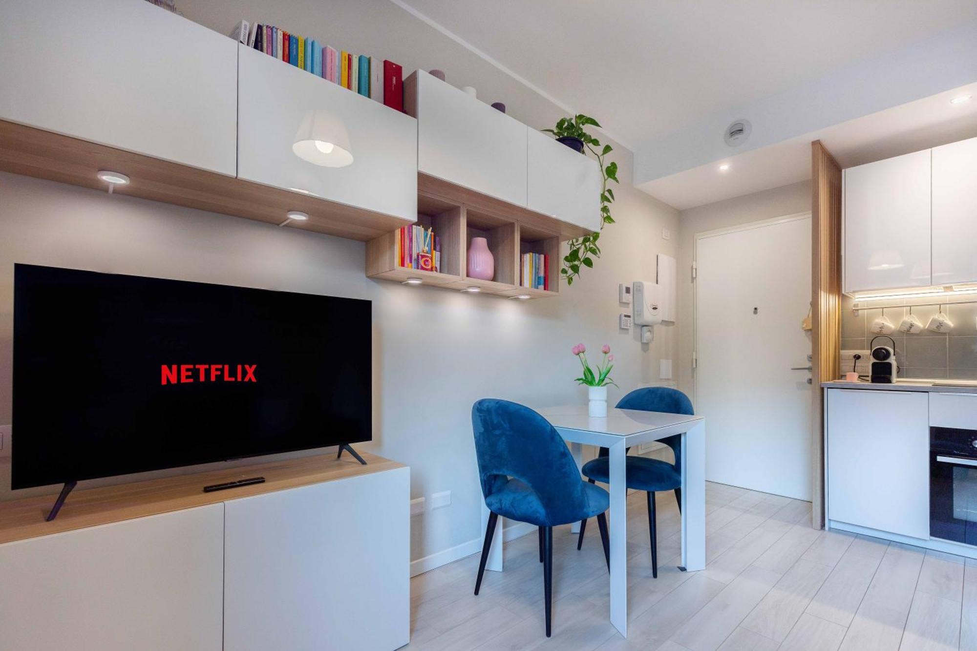 Luxury Apartment - Free Private - Parking Maestri Campionesi 16 밀라노 외부 사진
