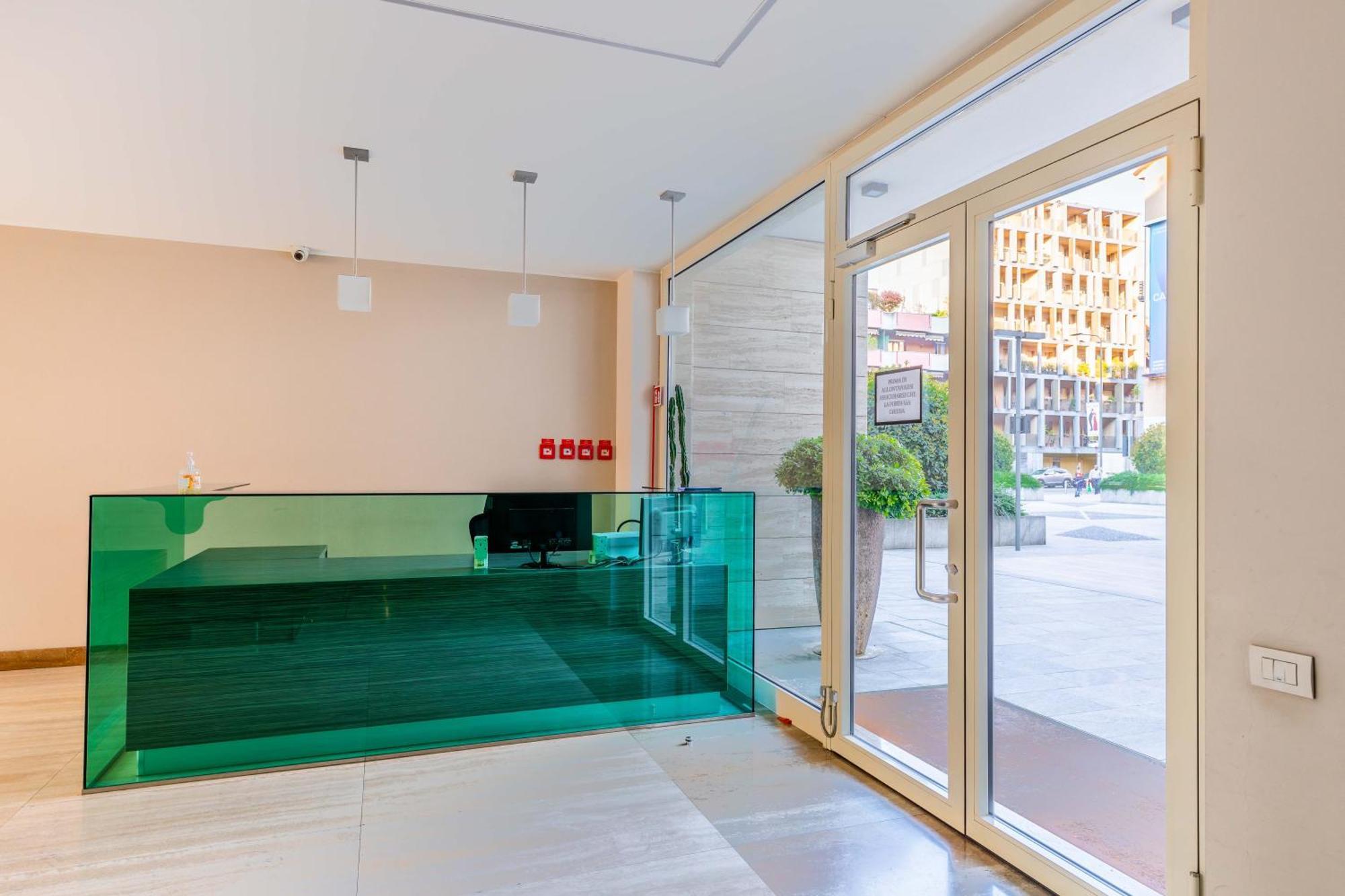 Luxury Apartment - Free Private - Parking Maestri Campionesi 16 밀라노 외부 사진