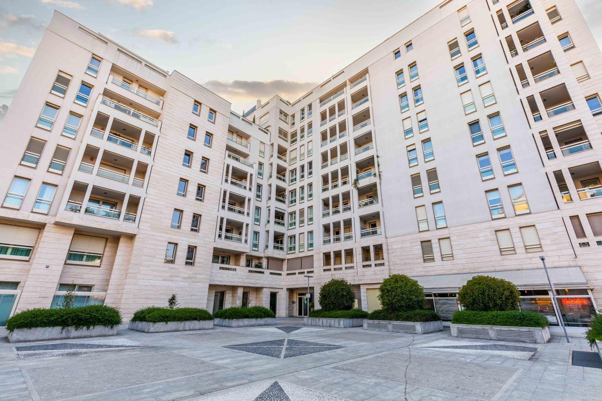 Luxury Apartment - Free Private - Parking Maestri Campionesi 16 밀라노 외부 사진